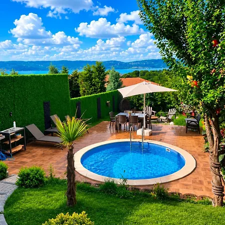 Salute Сasa de vacaciones *